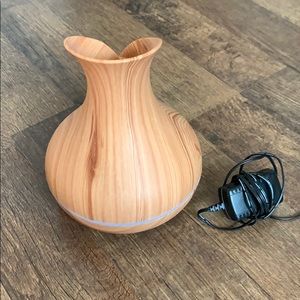 Essential oil diffuser